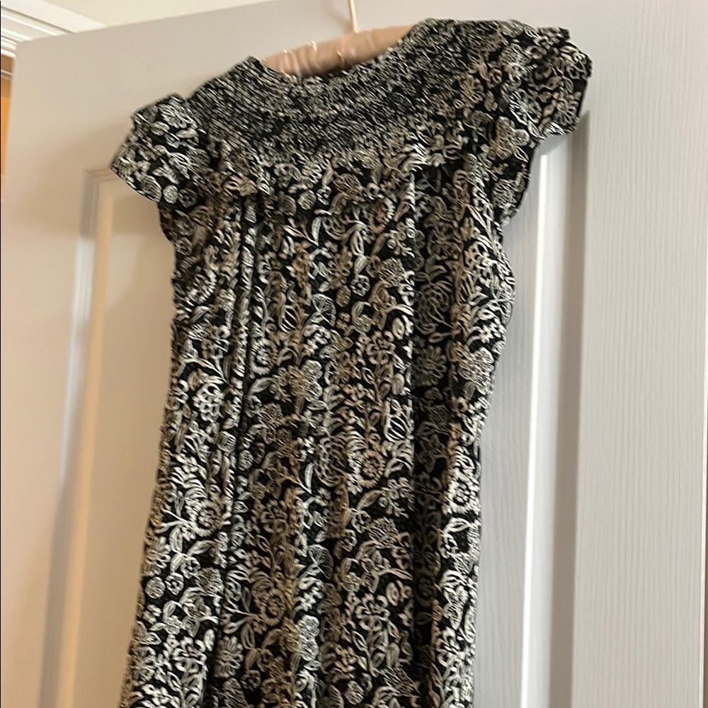 Green and White Floral Dress, size medium